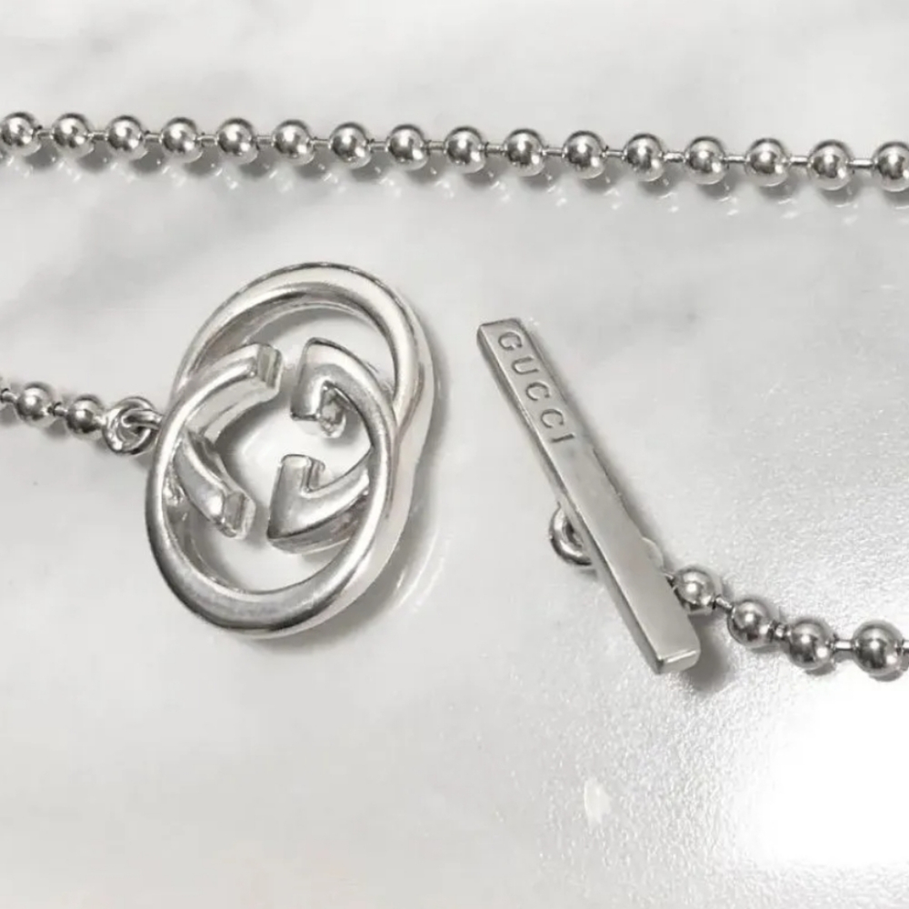 - RARE- Gucci Luxury Necklace Double G statement signature ✨️ logo!! 16 in… - Picture 4 of 4